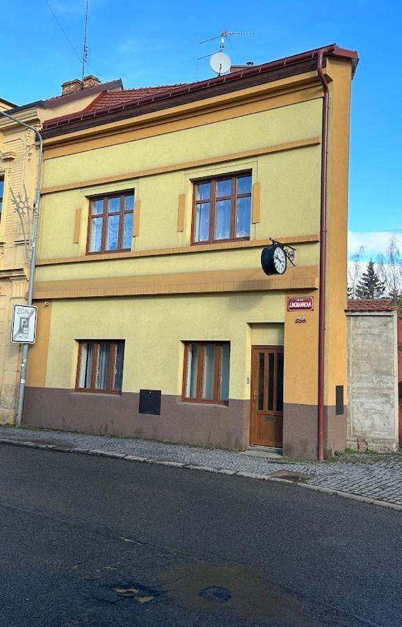 Apartament Abc Unhošť Zewnętrze zdjęcie